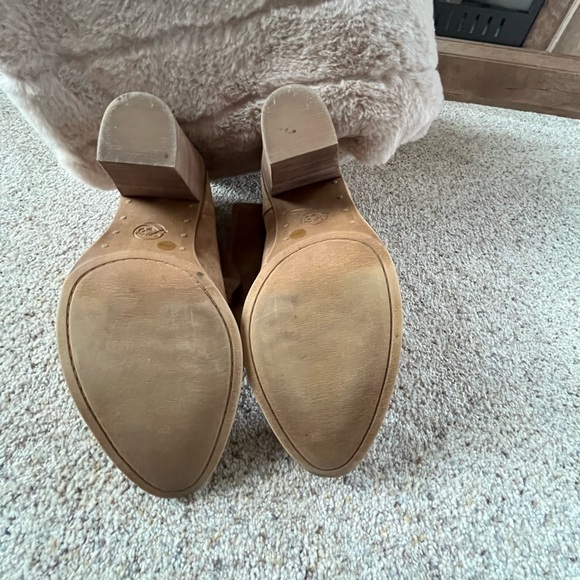 Lucky Brand, Suede Camel Slouch Boots-Size 10 - Picture 9 of 9